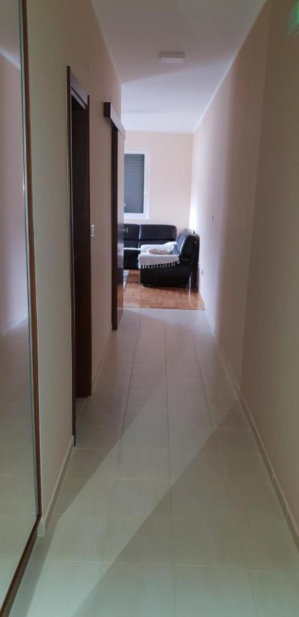 Nikolina Apartments Kotor Buitenkant foto