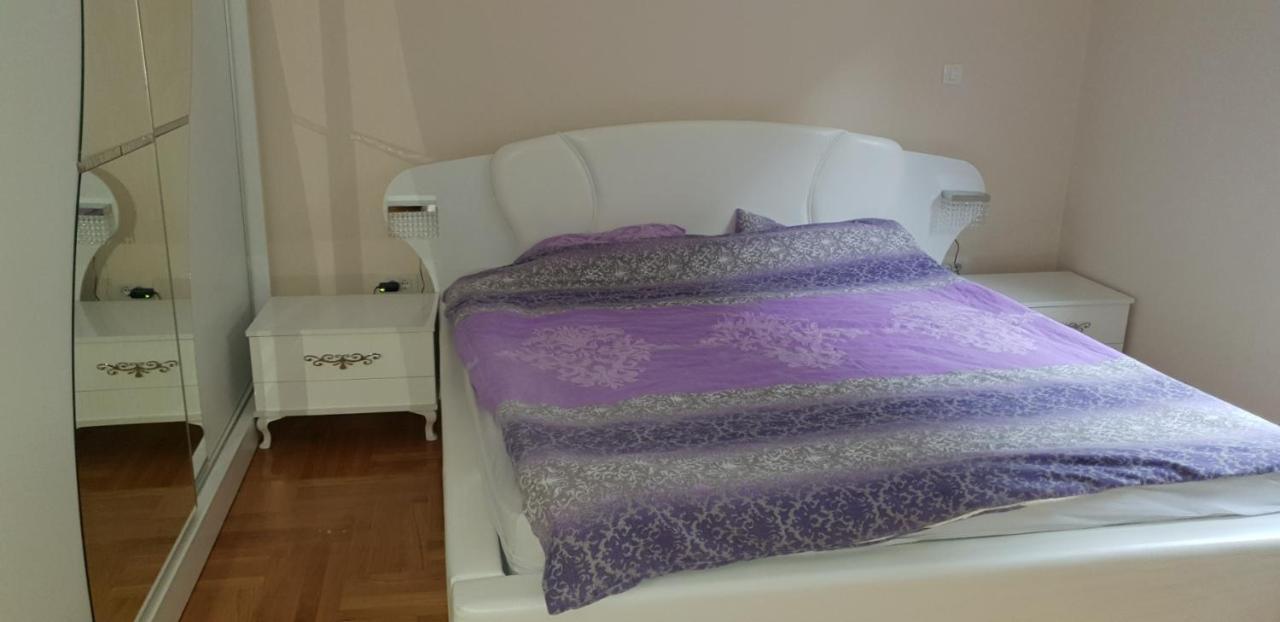 Nikolina Apartments Kotor Buitenkant foto